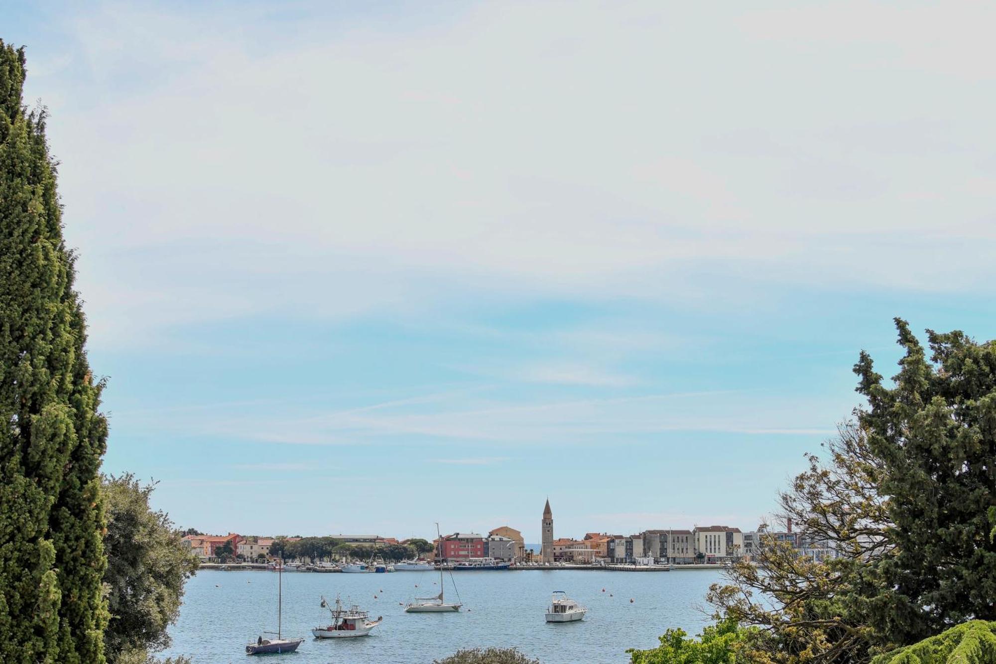 Appartmani Punta Umag Buitenkant foto