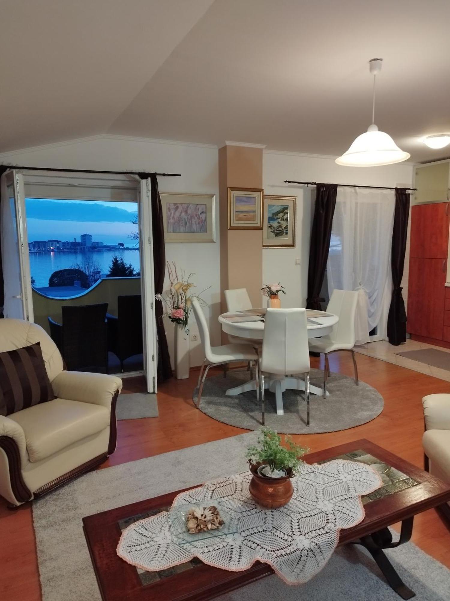 Appartmani Punta Umag Buitenkant foto
